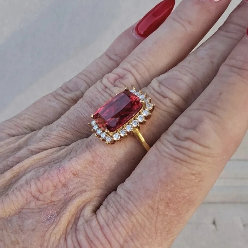 Padparadscha Sapphire & Genuine Moissanite Sunburst Ring. - Picture 4 of 9